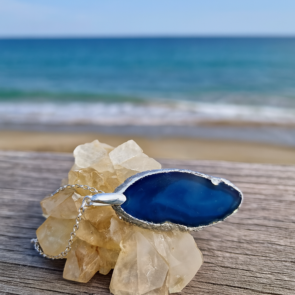 Blue Agate Pendant - 0027