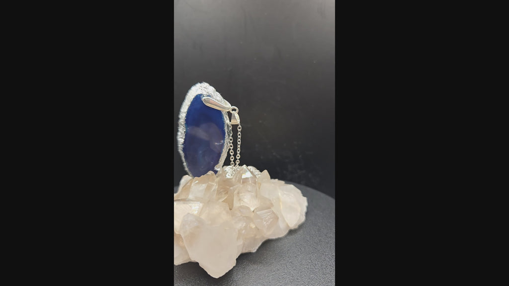 Blue Agate Pendant - 0027